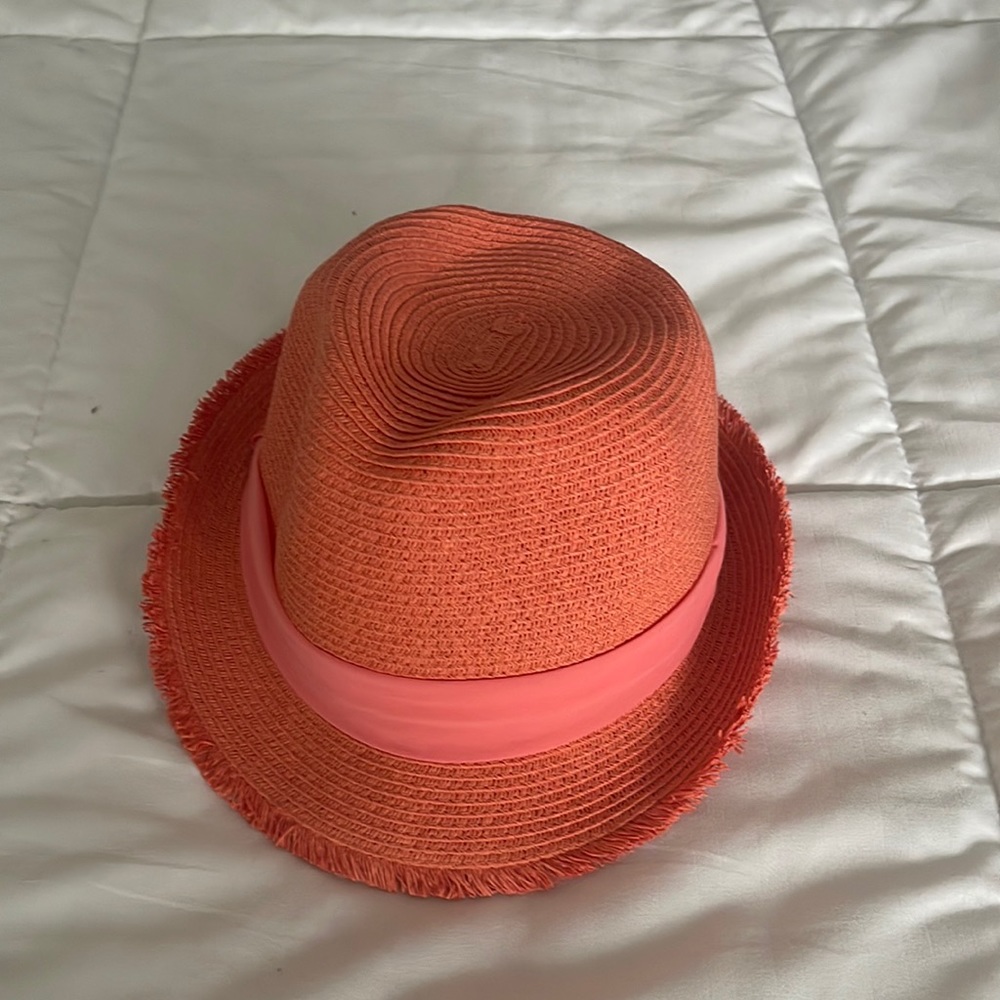 Banana Republic hat